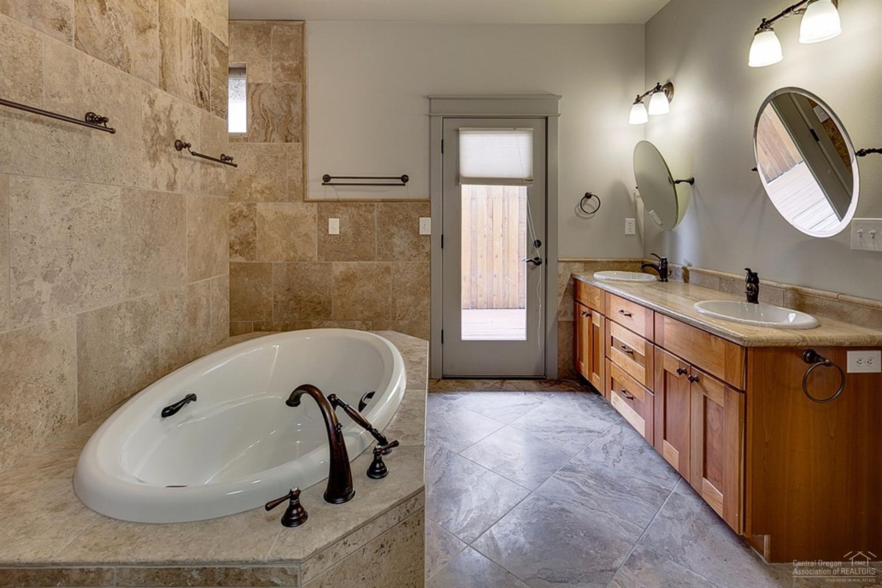 Primary bathroom with soaking tub, Baltimore Ave, Central Oregon